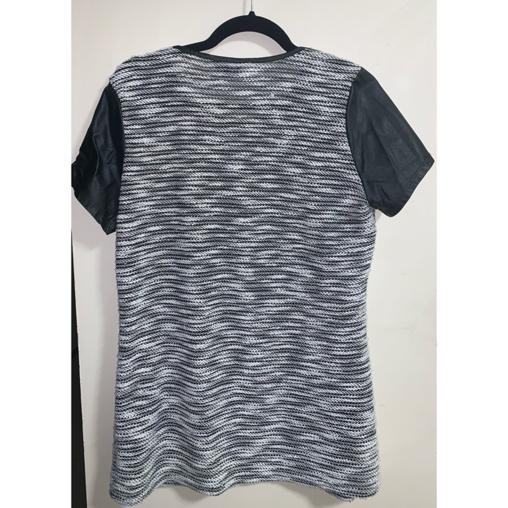 RW&Co Sweater Tunic with Faux Leather Sleeves - LG - Picture 2 of 6